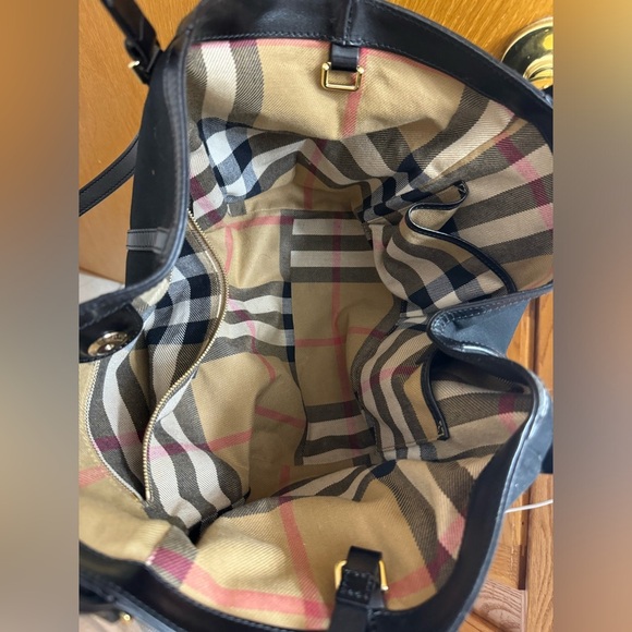 BURBERRY Canvas House Check Tote - Picture 2 of 9
